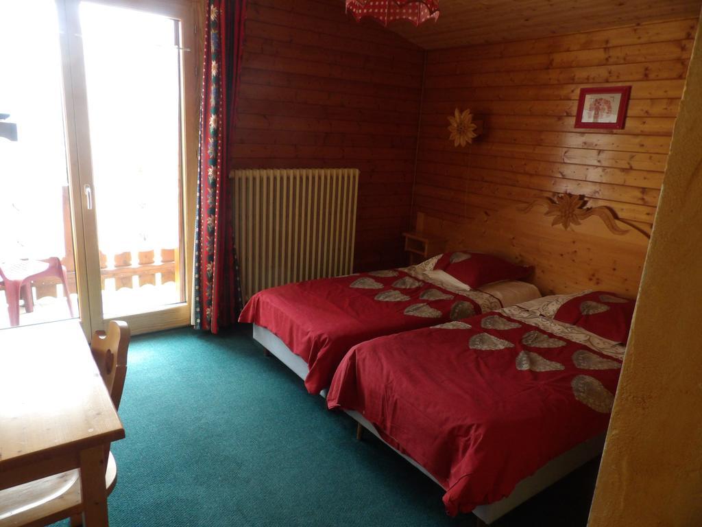 Hotel Les Skieurs Bellevaux Zewnętrze zdjęcie